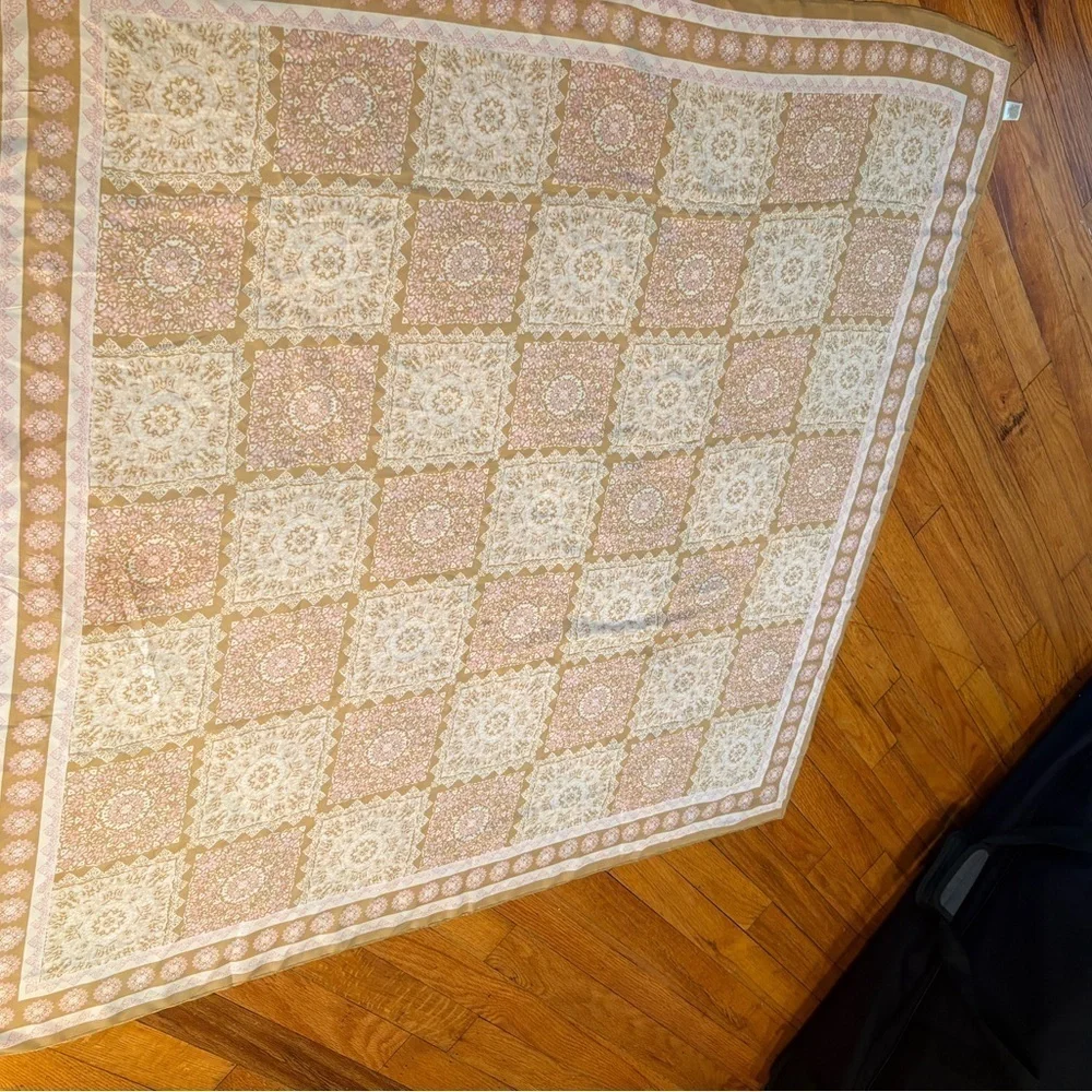 🆘LAST DISCOUNT🆘  Cato Geometric Floral Square Scarf